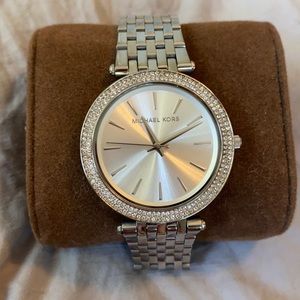 Michael Kors Silver-Tone Glitz Darci Watch MK3190